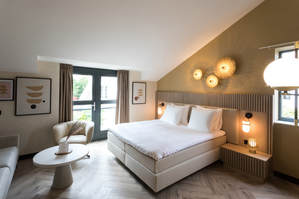 Helder Kamer10 HR 1