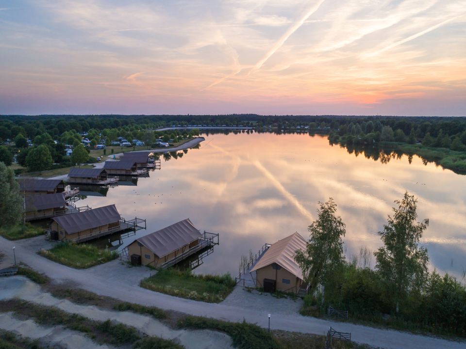 Waterlodge avondzon overview